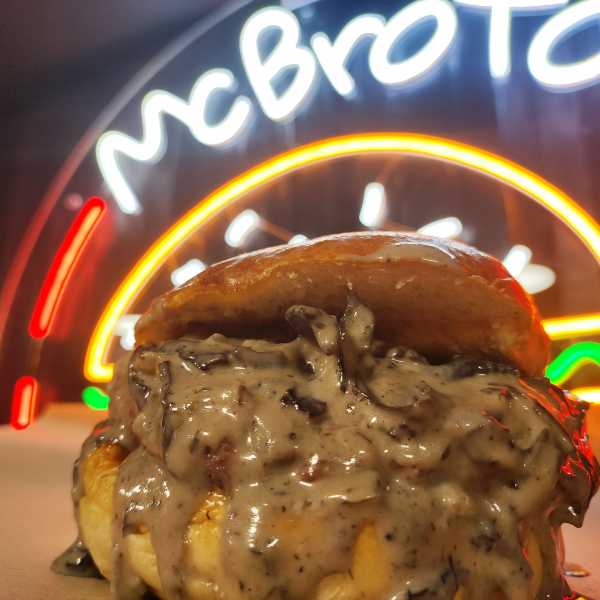 McBroto food truck hamburguesas
